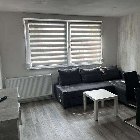 Messe-Hotelzimmer-Einzimmerappartement Leverkusen Phòng bức ảnh
