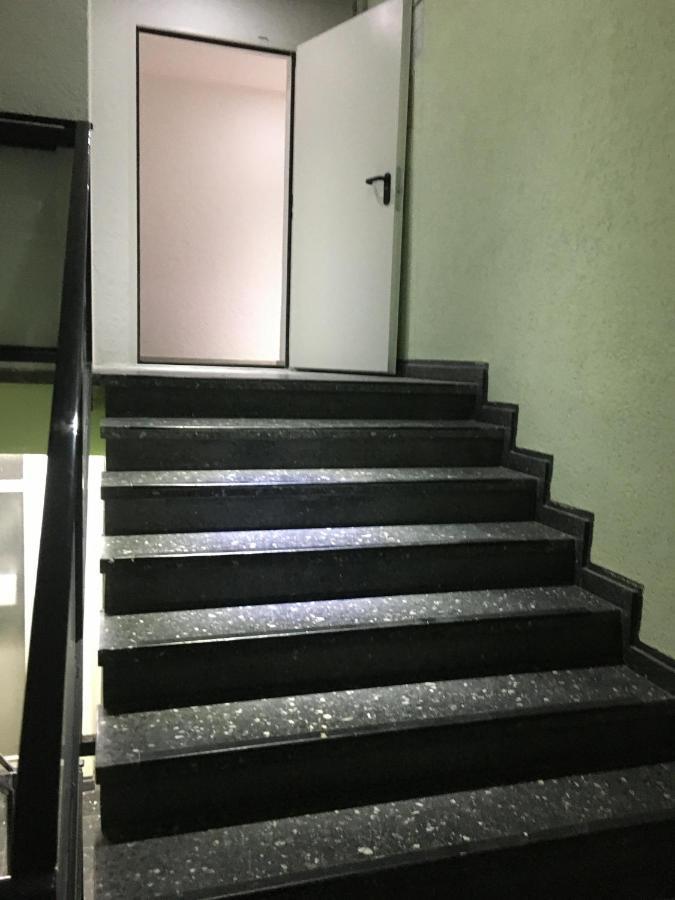 Messe-Hotelzimmer-Einzimmerappartement Leverkusen Ngoại thất bức ảnh