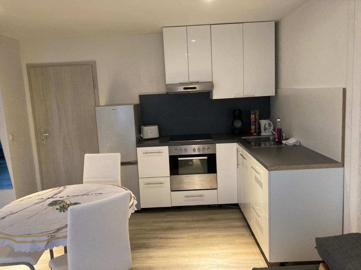 Messe-Hotelzimmer-Einzimmerappartement Leverkusen Phòng bức ảnh