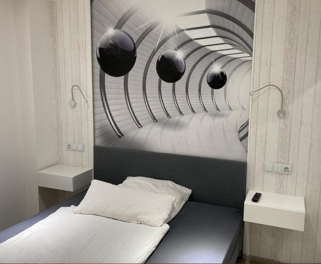 Messe-Hotelzimmer-Einzimmerappartement Leverkusen Ngoại thất bức ảnh